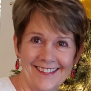Profile photo of Roxanne Lenarz
